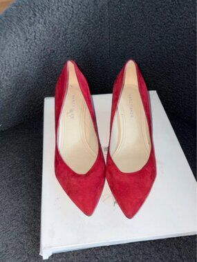 red heels